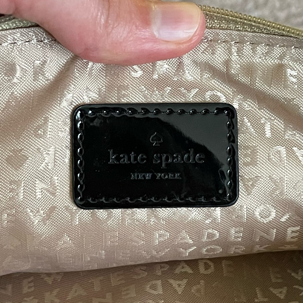 Kate Spade Pouch - Picture 3 of 3